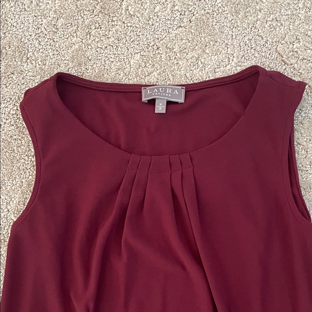 Aura Women's Burgundy Sleeveless Top